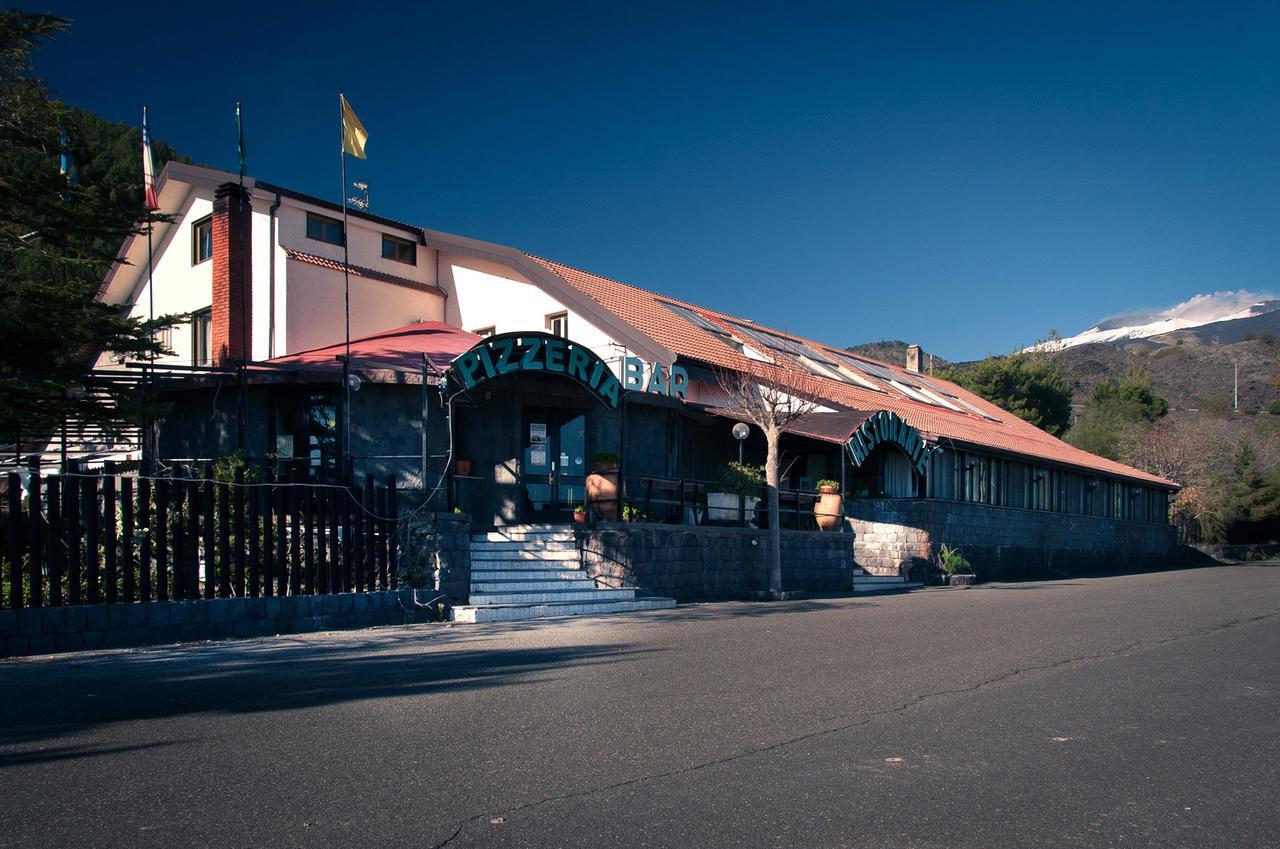 La Nuova Quercia Hotel Belpasso Exterior photo